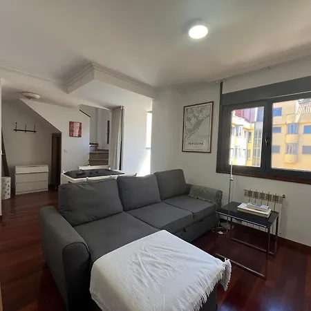 Playa America Duplex Con Piscina Y Garaje דירה *