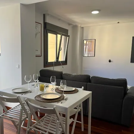 شقة Playa America Duplex Con Piscina Y Garaje نيغران